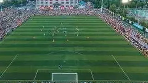 上海海港客场5-0横扫青岛海牛，武磊独造三球助力胜利